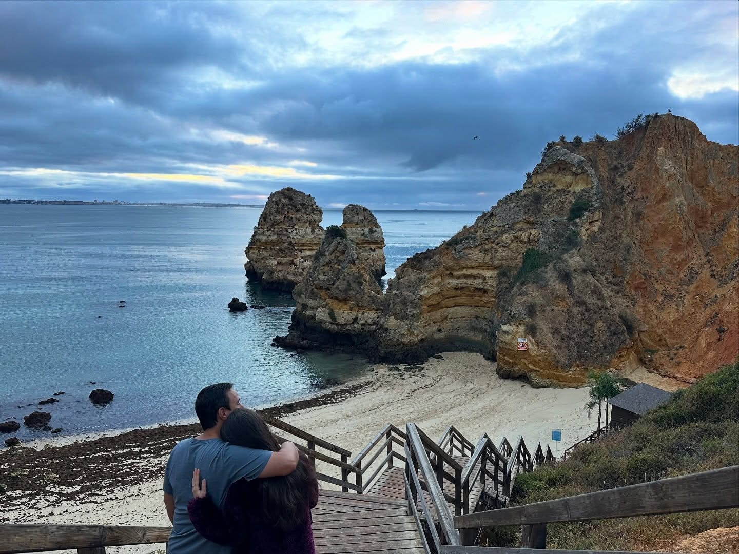 Lagos, Algarve — Praia do Camilo: Lagos'ta Gün Doğumunda İlk Okyanus Anı